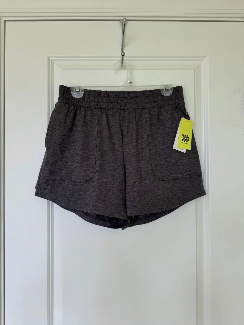 All In Motion Mid-Rise Woven Active Shorts 5” (in heather charcoal)